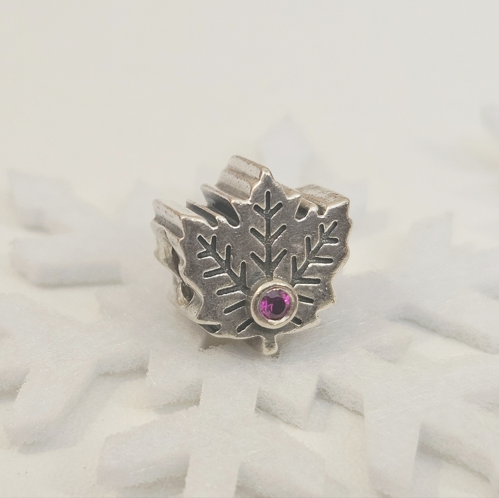 Pandora Canada Maple Leaf Charm 925 ALE Sterling Silver Authentic